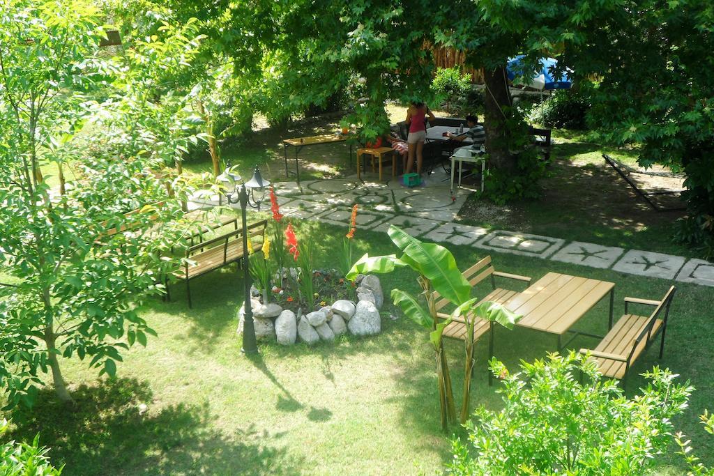 Arya Holiday Houses Cirali Bagian luar foto