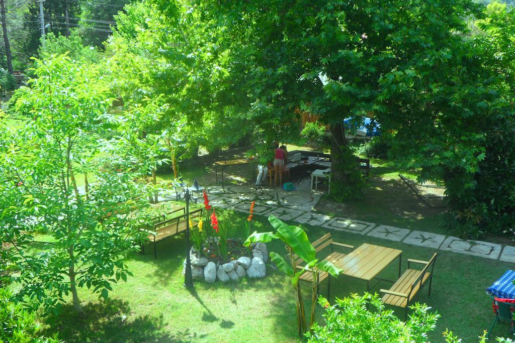 Arya Holiday Houses Cirali Bagian luar foto