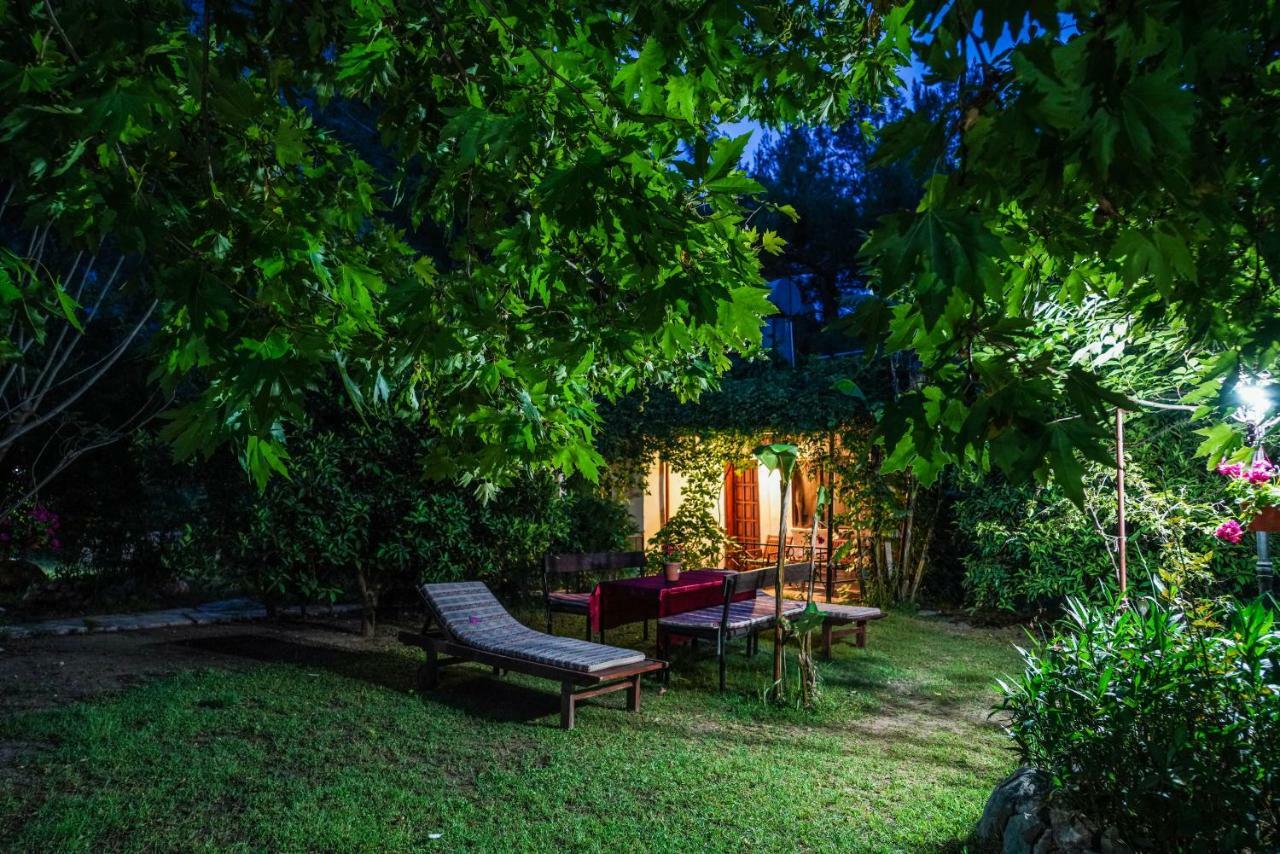 Arya Holiday Houses Cirali Bagian luar foto